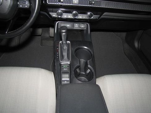 Used 2024 Honda Accord LX image 16