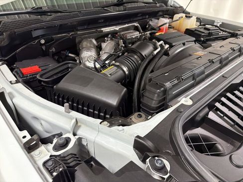 Used 2022 GMC Sierra 3500 AT4 w/ AT4 Preferred Package image 46