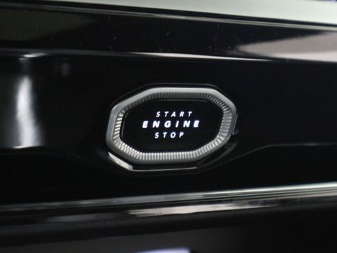 New 2026 Jeep Grand Cherokee Limited AWD/4WD image 31