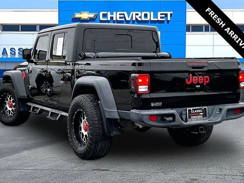 Used 2020 Jeep Gladiator Sport w/ Quick Order Package 24S AWD/4WD image 3