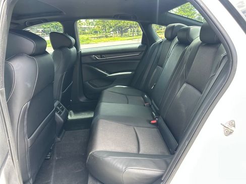 Used 2019 Honda Accord Sport image 19