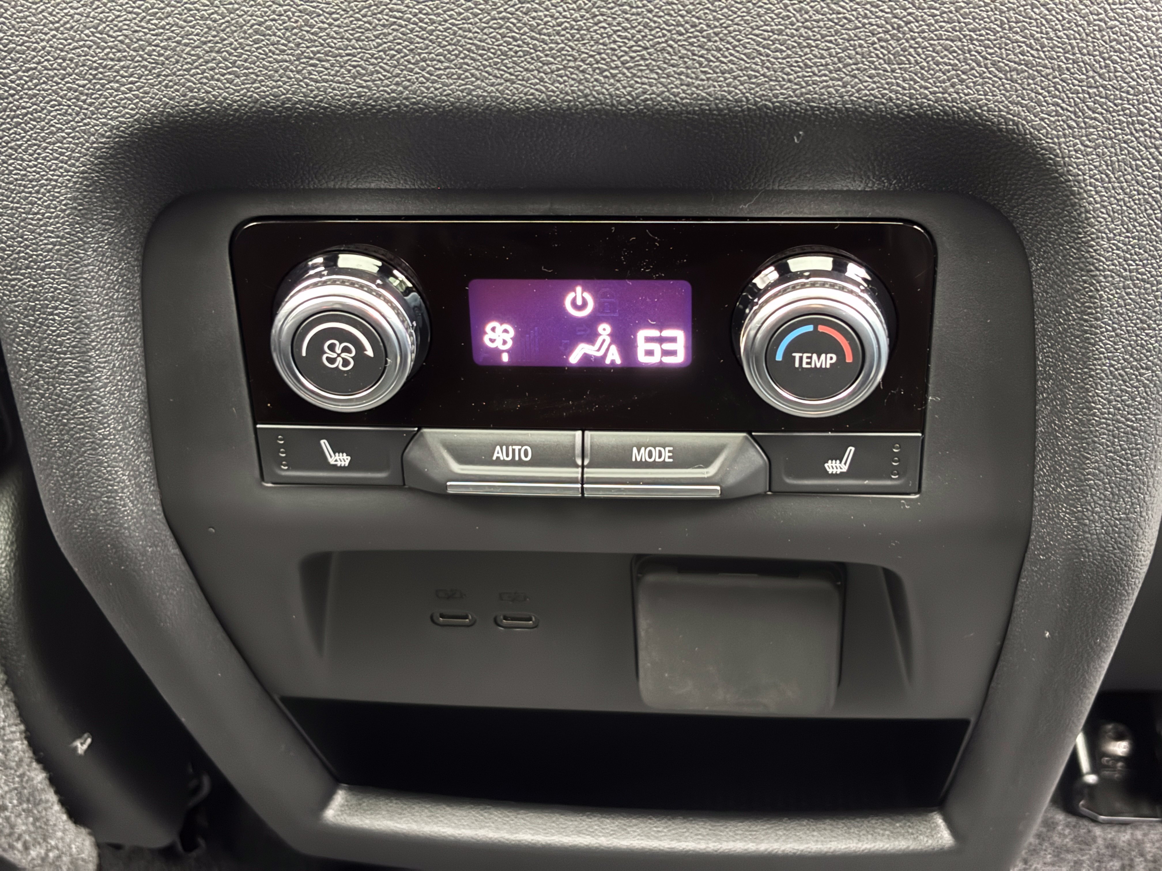 New 2027 GMC Acadia Elevation w/ Black Edition AWD/4WD image 8