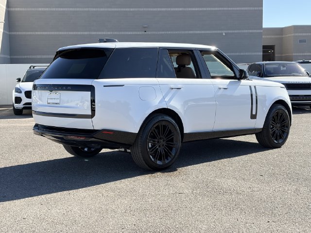 New 2026 Land Rover Range Rover SE AWD/4WD image 18