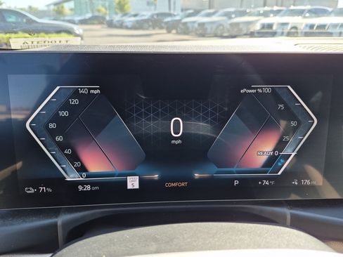 Certified 2025 BMW i4 eDrive40 RWD image 21