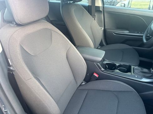 Used 2026 Kia K4 FWD image 24