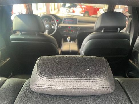 Used 2017 BMW X6 xDrive35i w/ M Sport Package image 12