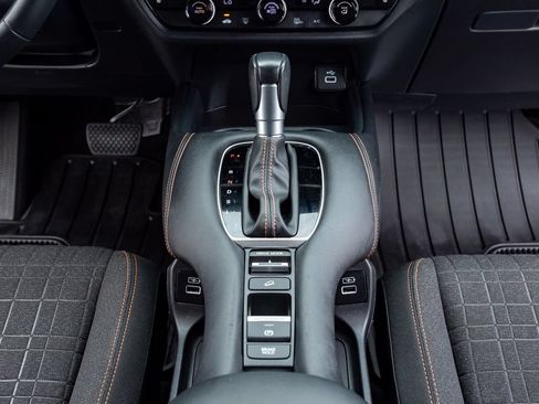 Certified 2023 Honda HR-V Sport image 24