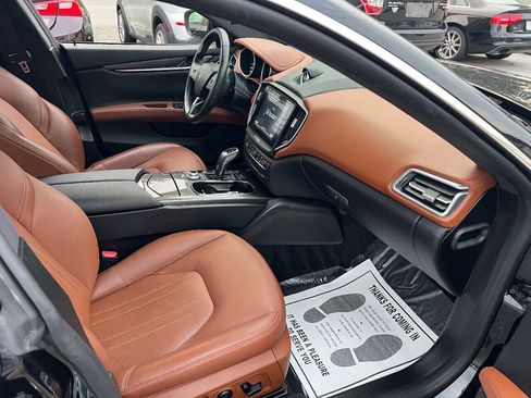 Used 2019 Maserati Ghibli RWD image 10