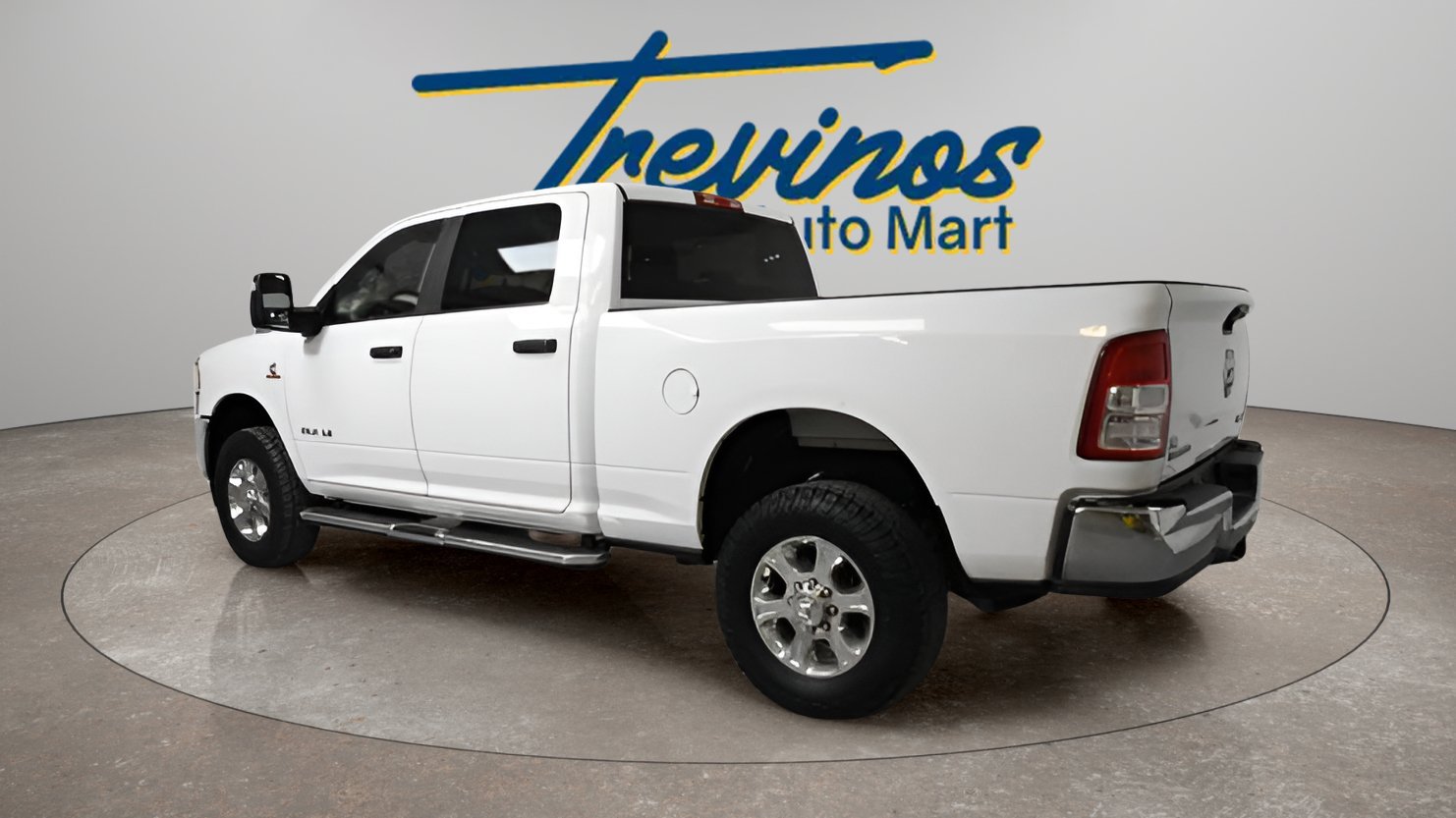 Used 2024 RAM 2500 Big Horn w/ Off Road Package AWD/4WD image 10