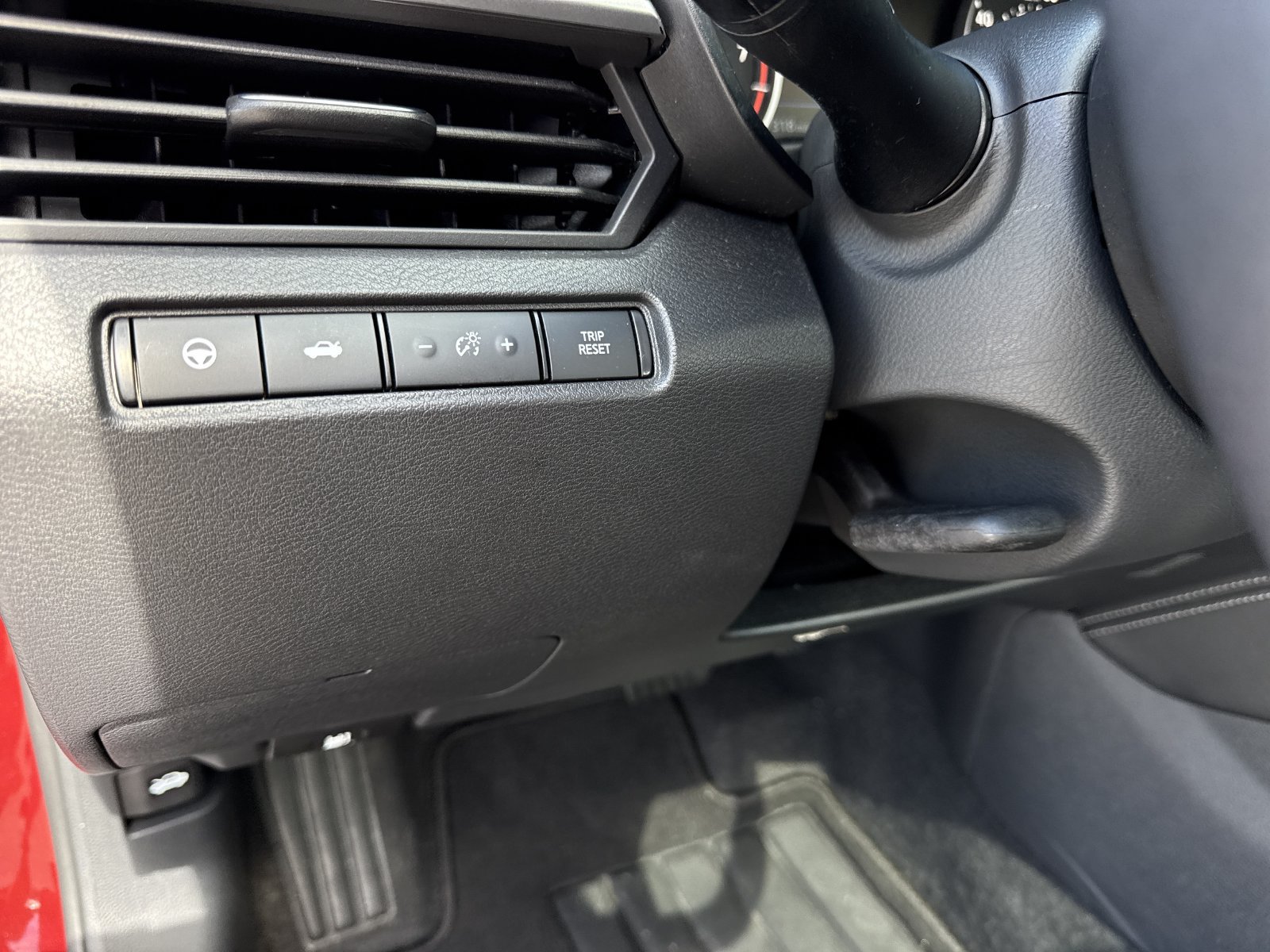 Used 2025 Nissan Altima 2.5 SL AWD/4WD image 17