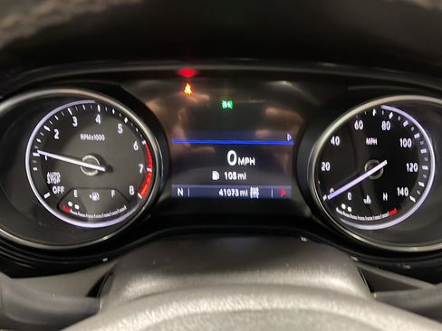 Used 2021 Buick Encore GX Select w/ Sport Touring Package AWD/4WD image 5