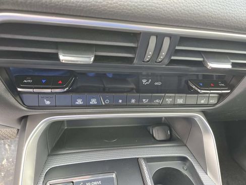 New 2025 MAZDA CX-70 3.3 Turbo w/ Preferred Package image 21