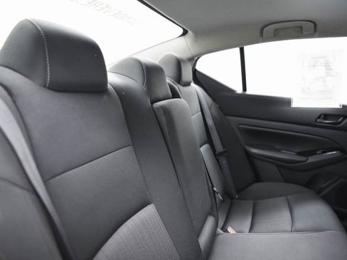 Used 2023 Nissan Altima 2.5 SV image 13