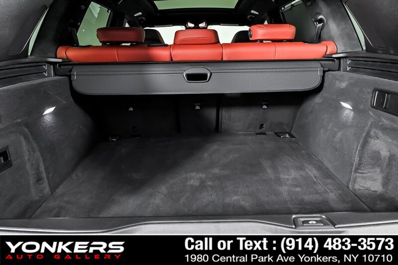 Used 2024 BMW X5 M Competition w/ Executive Package AWD/4WD image 7
