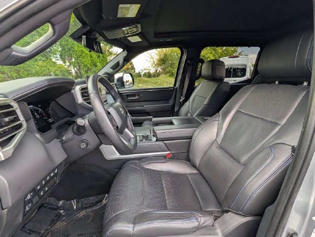 Used 2023 Toyota Tundra Platinum AWD/4WD image 11