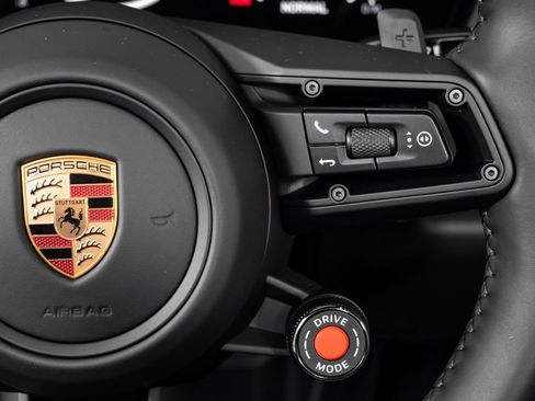 New 2026 Porsche 911 Carrera 4S image 11
