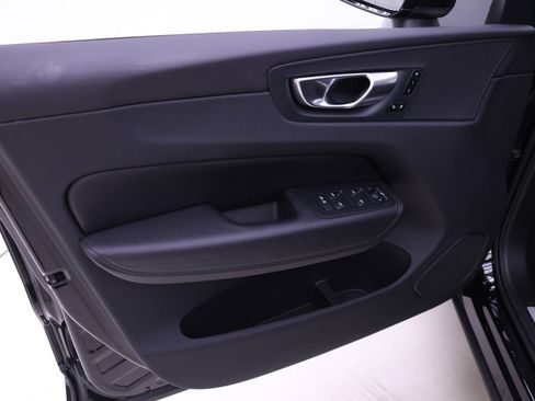 Certified 2023 Volvo XC60 B5 Plus image 13