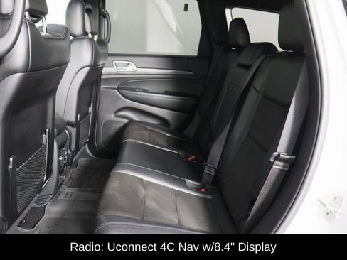 Used 2020 Jeep Grand Cherokee Altitude image 16