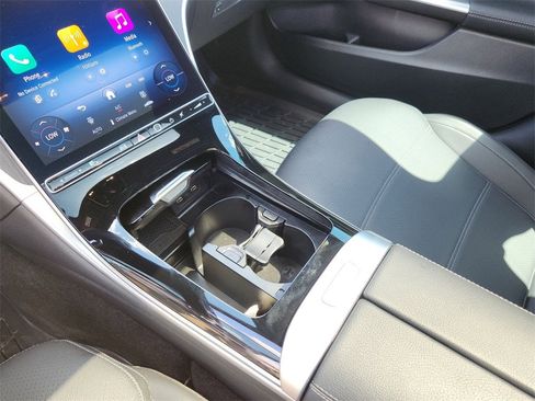 New 2025 Mercedes-Benz C 300 Sedan image 22