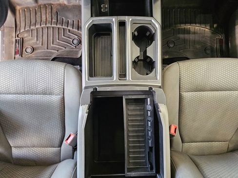 Used 2018 Ford F150 XLT w/ Equipment Group 302A Luxury image 25