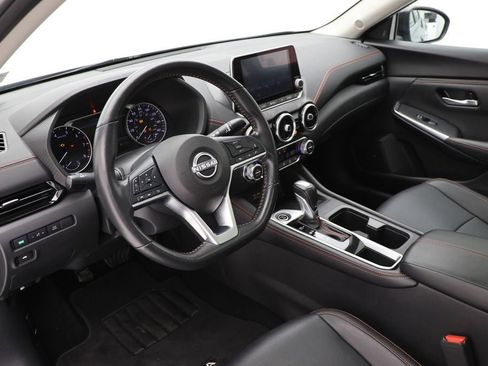 Used 2024 Nissan Sentra SR w/ SR Premium Package image 14