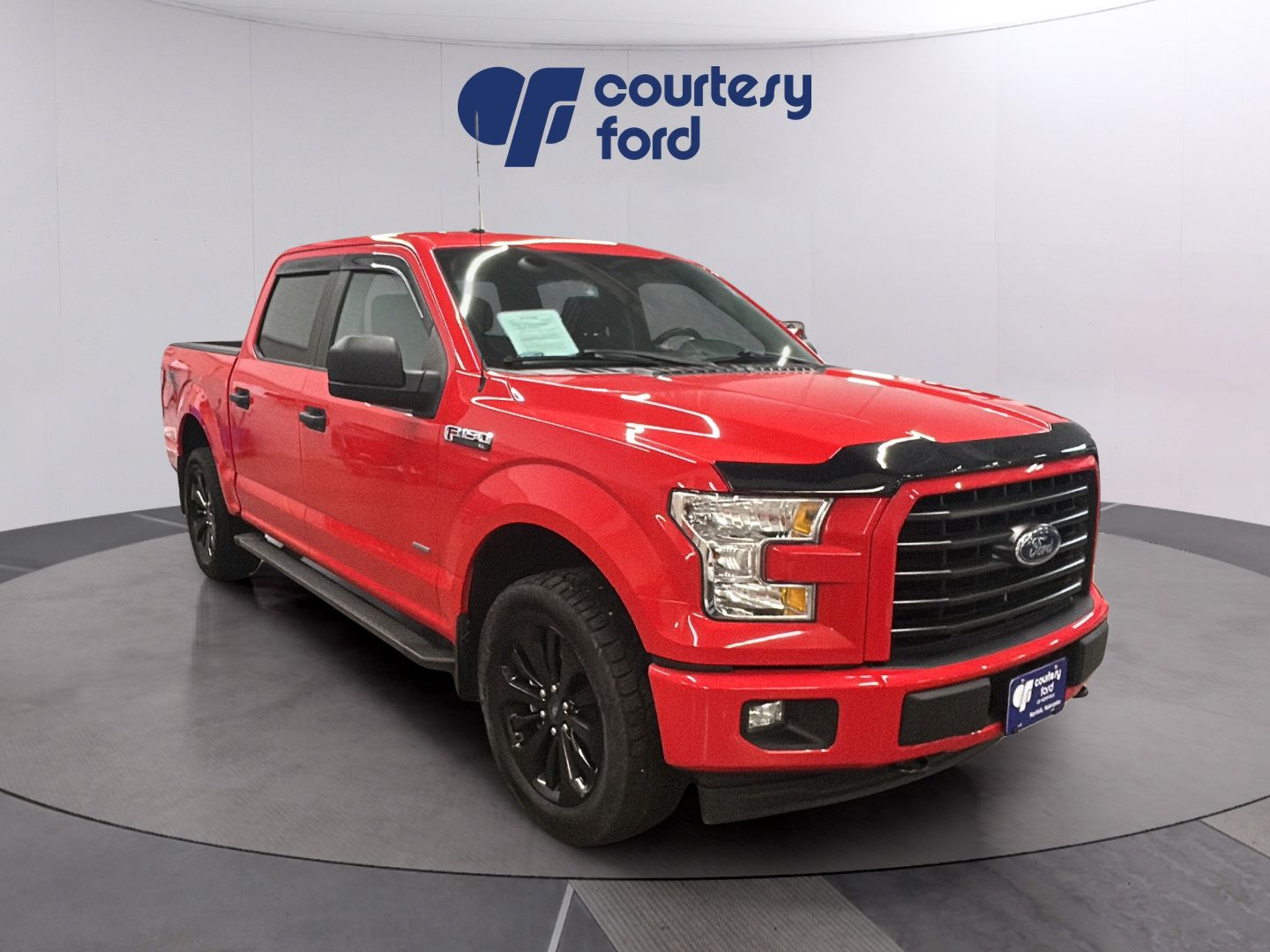 Used 2017 Ford F150 XL w/ Equipment Group 101A Mid AWD/4WD image 1