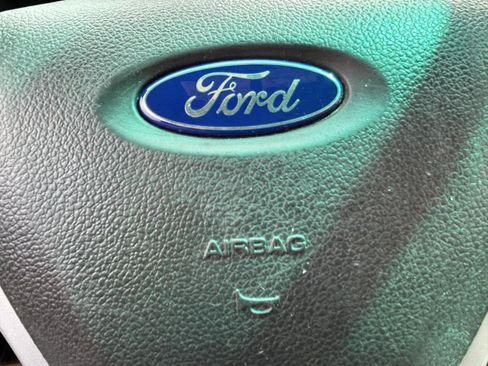 Used 2013 Ford Explorer XLT AWD/4WD image 21