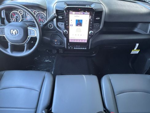 New 2026 RAM 2500 Tradesman AWD/4WD image 12