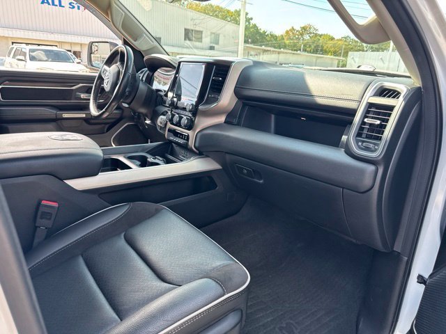 Used 2022 RAM 1500 Laramie RWD image 32