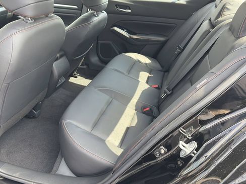 Certified 2025 Nissan Altima 2.5 SR w/ SR Premium Package FWD image 26
