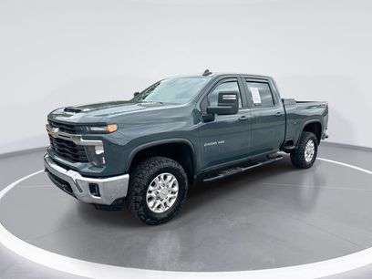 Used 2025 Chevrolet Silverado 2500 LT w/ Convenience Package