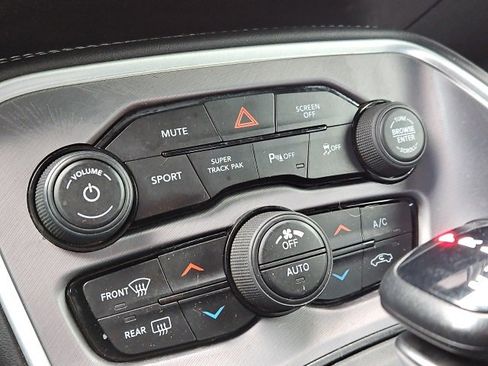 Used 2021 Dodge Challenger GT w/ Plus Package image 38