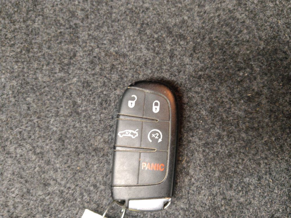 Used 2015 Chrysler 200 C FWD image 32