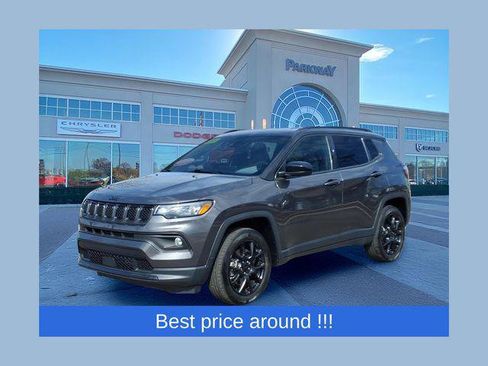 Certified 2023 Jeep Compass Latitude AWD/4WD image 1