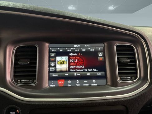 Used 2020 Dodge Charger R/T w/ Navigation & Travel Group image 27