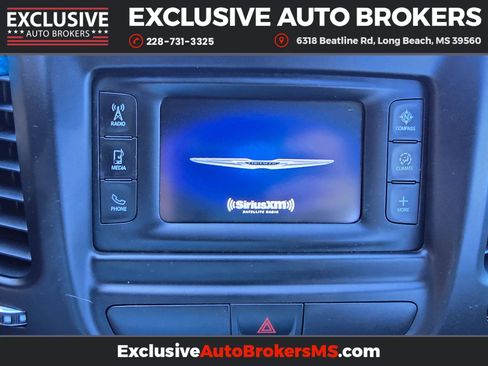 Used 2015 Chrysler 200 S w/ Comfort Group image 20