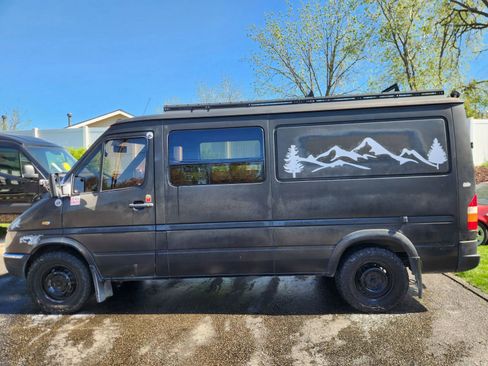 Used 2006 Dodge Sprinter 2500 w/ PWR Convenience Group RWD image 62