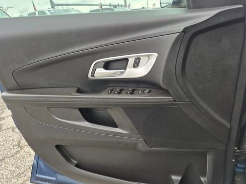 Used 2016 Chevrolet Equinox LT w/ Convenience Package image 14