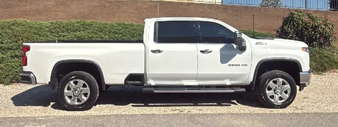 Used 2020 Chevrolet Silverado 2500 LTZ w/ LTZ Premium Package AWD/4WD image 4
