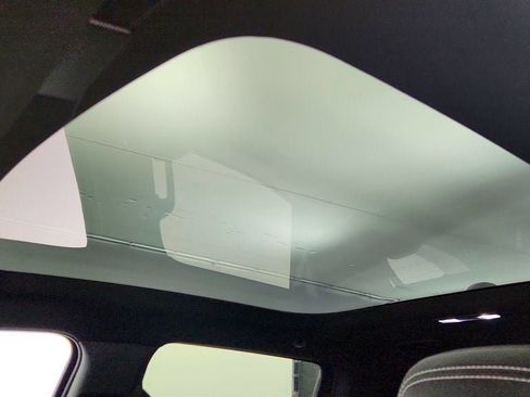 Used 2025 GMC Sierra EV Denali image 10