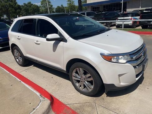 Used 2013 Ford Edge Limited w/ Driver Entry Pkg FWD image 5