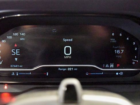 Used 2023 GMC Yukon XL Denali image 30