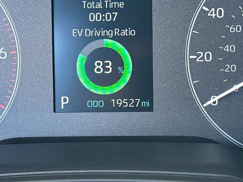 Used 2024 Toyota Corolla SE FWD image 29