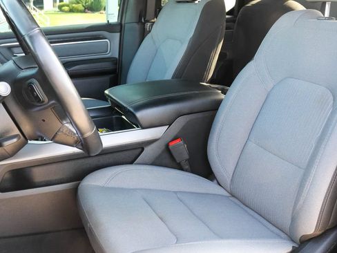 Used 2021 RAM 1500 Big Horn AWD/4WD image 5