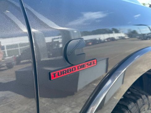 Used 2021 RAM 3500 Laramie w/ Night Edition image 28