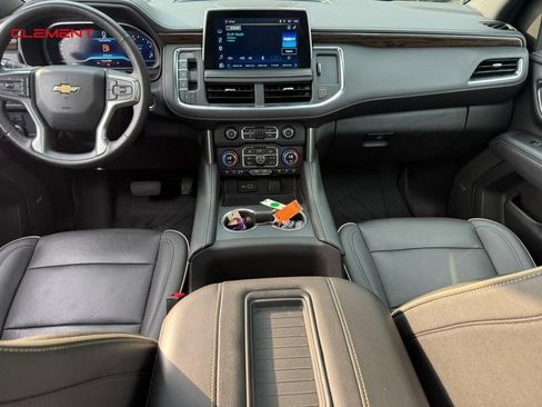 Used 2023 Chevrolet Tahoe Premier AWD/4WD image 11