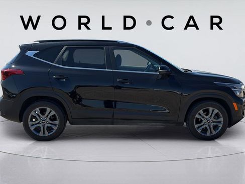 Certified 2023 Kia Seltos S w/ Navigation Package FWD image 15