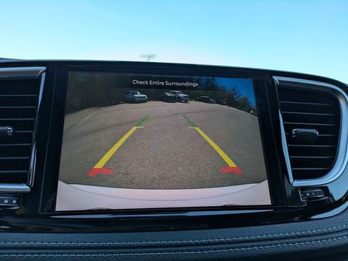 New 2026 Chrysler Pacifica Limited image 25