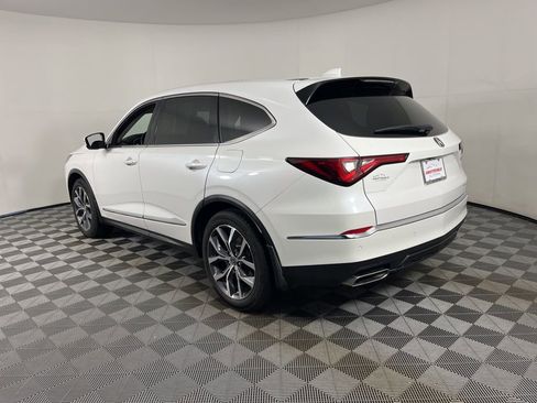 Used 2022 Acura MDX SH-AWD w/ Technology Package image 3