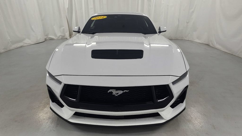 Used 2024 Ford Mustang GT Premium RWD image 8